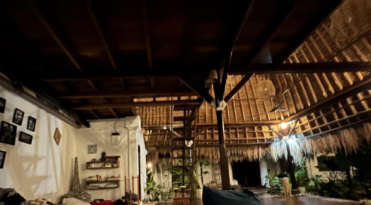 My Secret Guest house Seminyak (Bali)